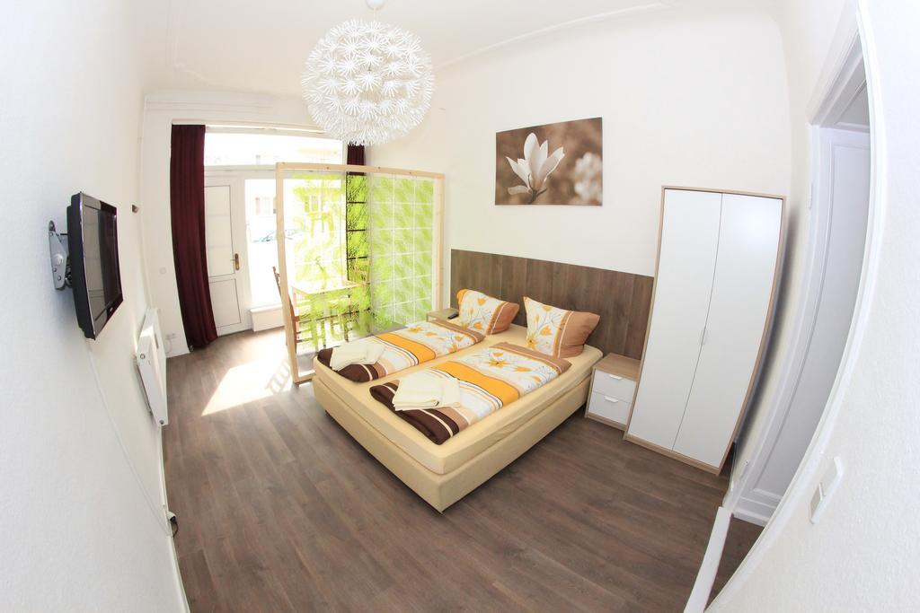 Schlafraum Apartment Berlin Ngoại thất bức ảnh